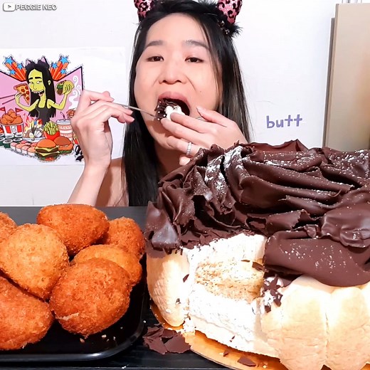 Eating Porto's Chocolate Tiramisu Cake & Potato Balls #portos #cake #tiramisu #eatingshow #mukbang #dessert | Peggie Neo