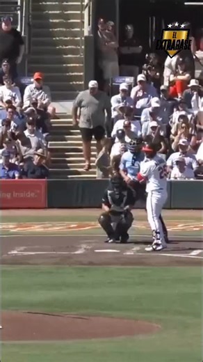 ¡Qué jugada de Kenedy Corona en el center field! ¡Buscando ganarse un puesto con los Yankees! #RepBX | #ElExtrabase⚾️🇻🇪 | El Extrabase