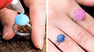 16M views · 41K reactions | Gorgeous glue gun DIYs and 3D-pen crafts that will amaze you. DIY jewelry and repair tricks: | 5-Minute Crafts Family | Facebook