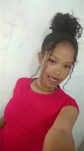 efi (@efi_zxzx)’s videos with original sound - efi