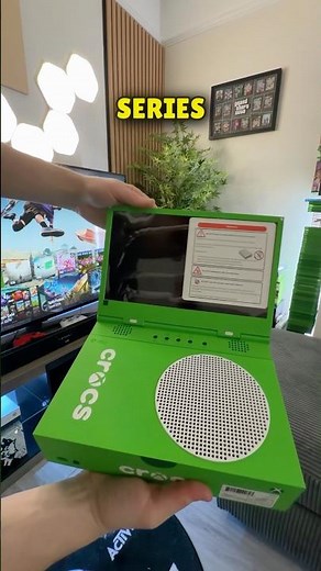 Portable xbox/ crocs series s SHOE BOX?