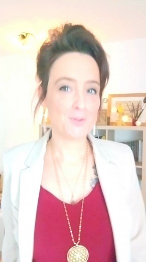 藍Mon inconscient s'est libéré  A écouter absolument jusqu'au bout ✨ 95% de tes décisions sont pilotées par ton subconscient. Et si tu apprenais enfin à le reprogrammer… pour attirer ce que tu veux vraiment ?  Nouveau programme Subconscient Magnétique  6 modules audios + coaching individuel premium  Finançable par le CPF Tu veux débloquer tes actions ? Écris-moi en message privé « SUBCONSCIENT ». | Rachel Goulu | Facebook