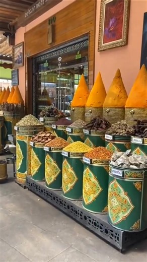 Exploring the Enchanting Souk: Street Market Vibes