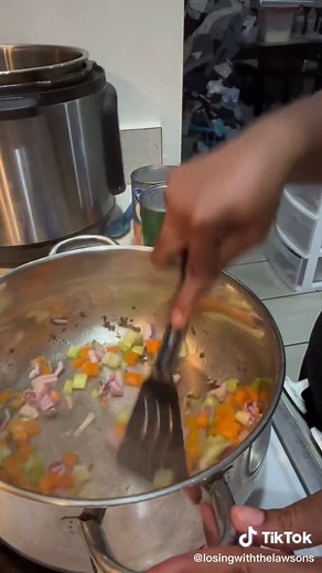 Quick & Easy Homemade Vegetable Soup Recipe