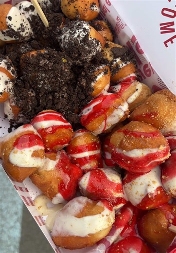 Exploring Beaver Tails: A Halifax Dessert Delight