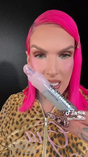I think I found my new favorite lip gloss!! 🤯 The @Maybelline NY Lifter Gel Lip Gloss is so good!!! Jeffree Star Approved beautiful formula and it’s affordable! #makeup #jeffreestar #maybelline #beautyreview #lipgloss