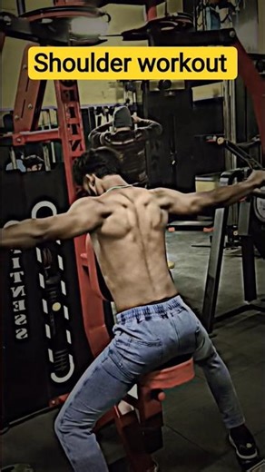 Butterfly Machine Reverse Fly | Best Shoulder & Rear Delt Workout #shorts