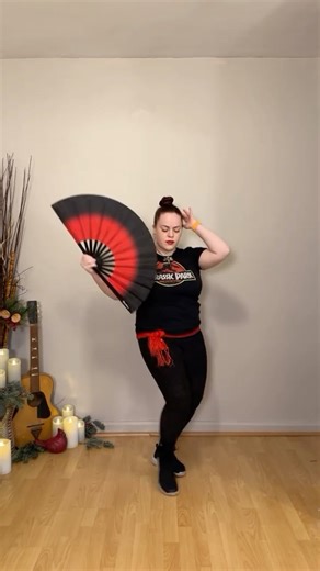 Brenna Crowley on Instagram: "Next Sunday! 🪭 @bellyqueenschool Fierce Fanology In this workshop we’ll explore and play in the fierce and flowing energies that come along with a fan in hand! After a brief lecture of the fascinating history of the fan, we’ll practice various handling techniques and put them together in a short choreography; the choreography will be based in belly dance movement and have a fusion flair to complement the fan. Fused elements for the fan will be inspired by Flamenco,