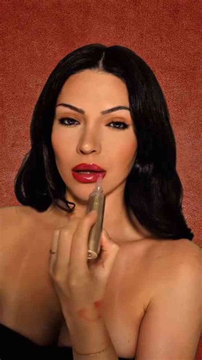 Recreating a Megan Fox inspired look