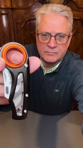 Ultimate EDC Box Cutter: Safe Everyday Carry Tool