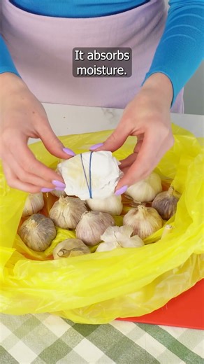 Here’s how to store garlic so it won’t mold, sprout, or lose its flavor