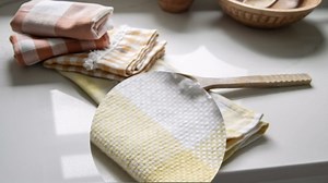 Foreside Home & Garden Set of 4 Candy Plaid Multi Cotton Tea Towels