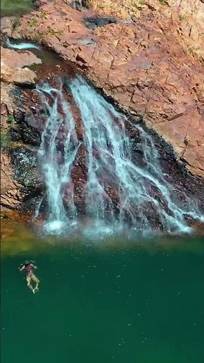 Best Anchorage In The World!?😮