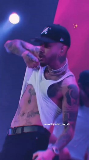 to'a la noche 🔥🇵🇷🦊 #rauwalejadro #rauw #viceversatour2022#concert #rauwalejandroworldtour #rauwconcert #foryoupage #rauwfans #teamrauw🦊 #fyp cc:fansrauwgt