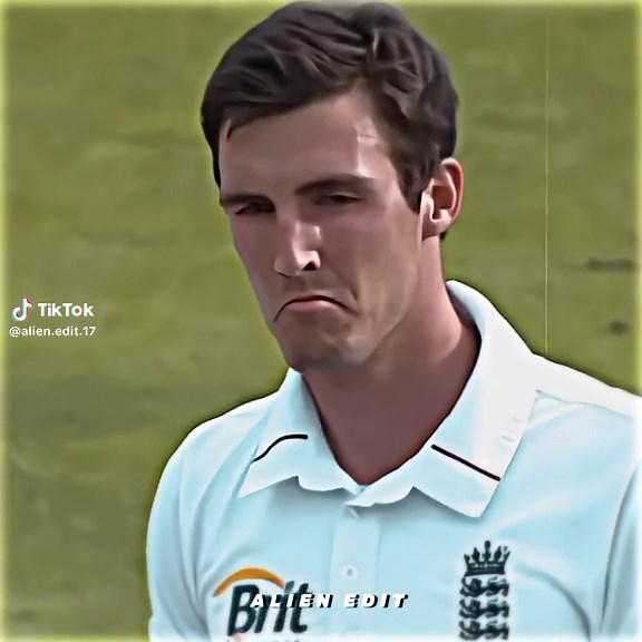 Alien Takes the Best Drive Ever in Cricket