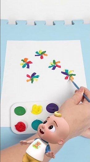 FLOWER POWER! ✌️ Paint & Pipe Cleaner Party With CoComelon #kids #shorts #craft