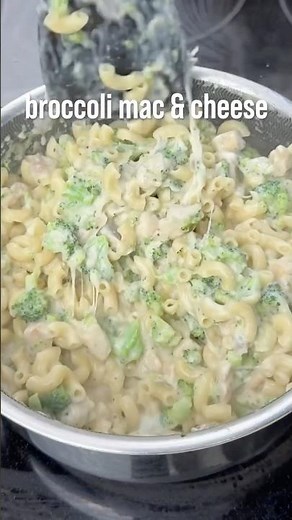 High Protein Broccoli Chicken Mac and Cheese! Only 482 Calories!🥦🍗🍝#food #shorts #highproteinrecipes