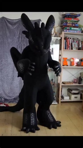 Mugiwara Cosplay AKA Mugiwara's Creative Corner on Instagram: "Want my old Toothless suit? #cosplay #httyd #costume #fursuitmaker #toothless"