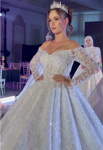 Unsere Jahresende Angebote sind jetzt verfügbar ✨ #viral #bride #fyfyfyfyfyfyfyfyfyfyfyfyfyfyfyfyfyfy #viralvideos