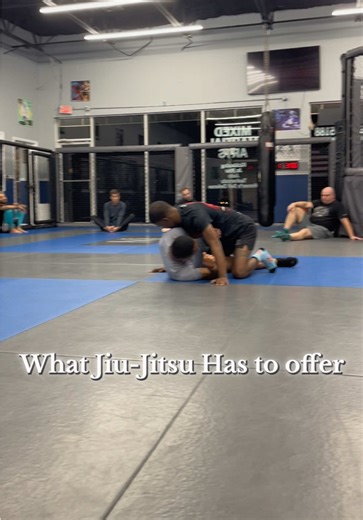 Everyone starts somewhere, this is where you begin. Learn real Jiu Jitsu somewhere in a supportive, ego-free environment. Show up, have fun, and get stronger every day. Your first class is waiting. #JiuJitsuForAll #BJJbeginner #Traintogether #ConfidenceBuilding #MartialArts
