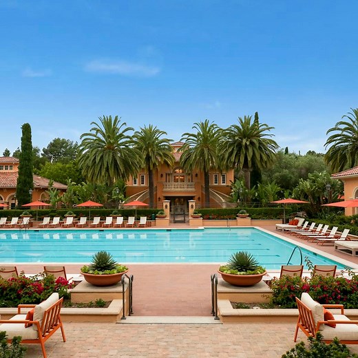 Newport Bluffs in Newport Beach | Irvine Company Apartments