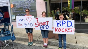 Bedford residents, police department come out to enjoy National Night Out