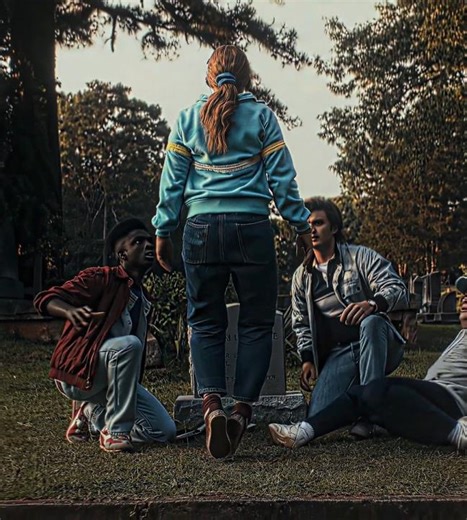 Max Favorite Song Brought Her Back | Stranger Things 4 | Fragment - Slowed | #strangerthings #edit