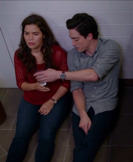 crawling back to you #superstore #simmosa #jonahsimms #amysosa #fyp | jonah simms