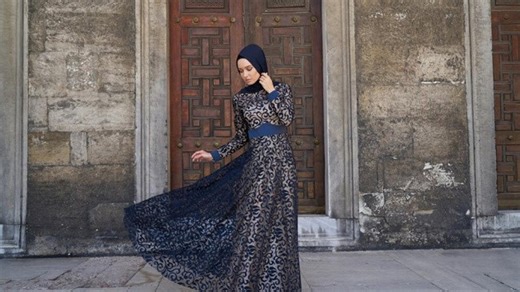 8 Model Gamis Terbaru 2025 dengan Kombinasi Brokat, Elegan Namun Tetap Simpel
