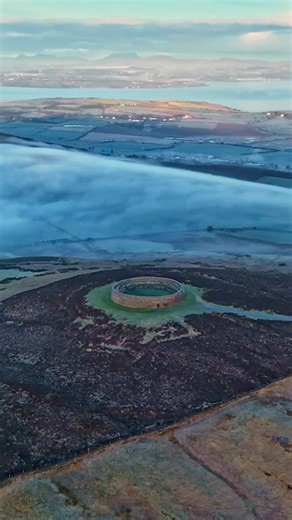 36K views · 464 reactions | The stunning Grianan of Aileach, Donegal Video by @dronescapes_ireland Www.donegalweatherchannel.ie | Donegal Weather Channel | Facebook