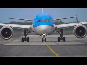 31 More Minutes watching planes Arriving & Departing Montego Bay Sangster Int’l Airport | MBJ/MKJS