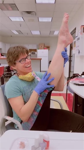 Asian Pedicure Flash: A Day at the Nail Salon