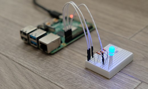 ラズパイでフルカラーLED