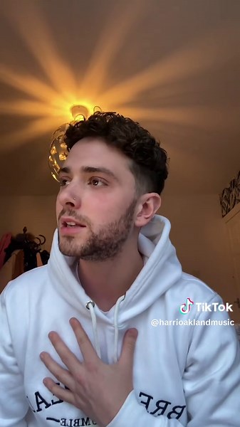 You are the reason ❤️ #fyp #foryou #singing #singer #foryoupage #calumscott