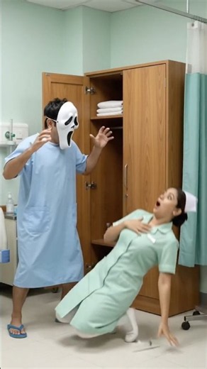 Nurse Surprise by Mask 😂 #goofymask #merrypatient #laughingnurse