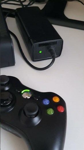 4GB Microsoft Xbox 360 E Console, Controller and 10 Games Bundle #xbox360 #xbox360e #halo3