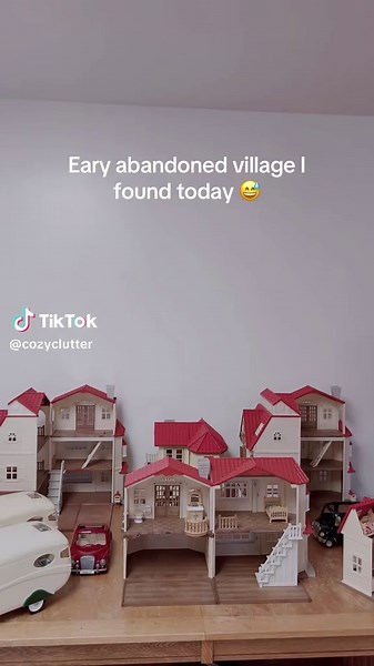 Exploring an Abandoned Village: A Haunting Discovery