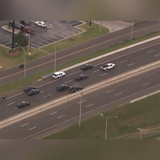 Truck flips during police chase | Street Watch USA