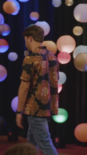 Improv Challenge! Make Shae #laugh 😂 #dontlaughchallenge #improvbroadway #drybarunscripted | Zach Atherton