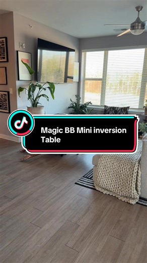 Back Pain Relief Solutions: Magic BB Mini Inversion Table