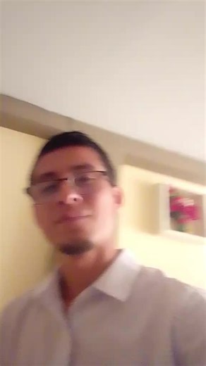 Videos de サウスポー (@yabe_bruno) con “Esos Ojitos Negros - César Vega”