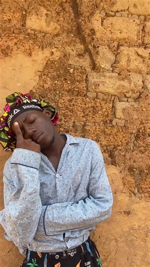 Le réparateur de télé 😂🙌 @Charlin_comedie @Lazare 🙌🙌 @Divine🌹🌙🇨🇫 @Andonick🇨🇫 #centrafriquetiktok🇨🇫🇨🇫🇨🇫🇨🇫🇨🇫🇨🇫🇨🇫🇨🇫 #fyp #gabontiktok🇬🇦 #camerountiktok🇨🇲 #pourtoi