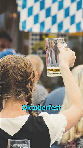 Why is Oktoberfest So Popular? 🍻🇩🇪 #Oktoberfest #Germany