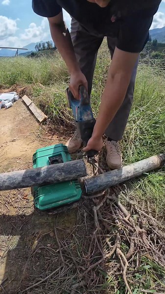 Electrician Life: High Voltage Cable Prep & Work Humor