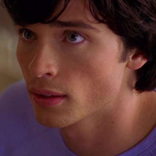 Clark Kent Pins and Photo Cards from Smallville