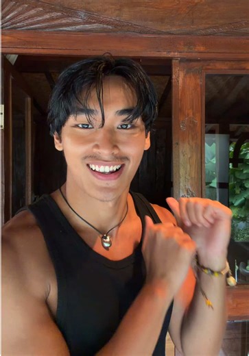 depop (@kapiitein)’s video of ahora hills