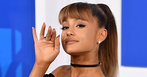 Ariana Grande debuts blonde hair for role in Wicked