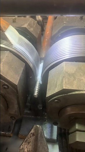 Automation Automatic loading Thread rolling Automatic material swing Save time, effort and labor