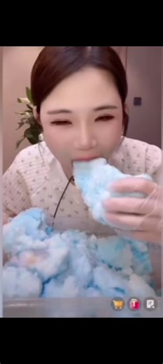ICE EATING ASMR/ MUKBANG ASMR/ YY COMP❤️#iceeatingasmr #yummy #crunchyice #yy