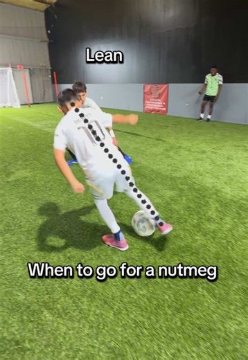 The best time to attempt a nutmeg is when the defender has already committed their momentum in one direction. At that point, they’re focused on keeping up with you rather than controlling their footwork, which often leads to overstepping and leaving space between their legs. You can set this up by baiting them—show the ball just enough to draw a reaction, then pull it back so they lunge or reach. #SoccerSkills #FootballSkills #Nutmeg #StreetFootball #SoccerTips